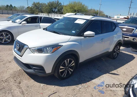 2018 Nissan Kicks Sv из США, поврежденный, VIN 3N1CP5CU2JL533043